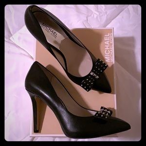 Michael Kors Devin Heels